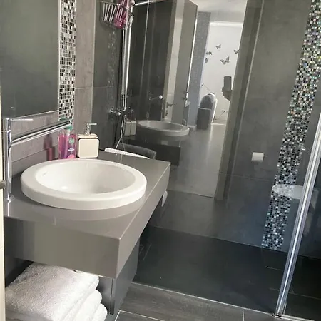 Brisasvtsansebastian In Zurriola Beach, Penthouse, Sea Views San Sebastián